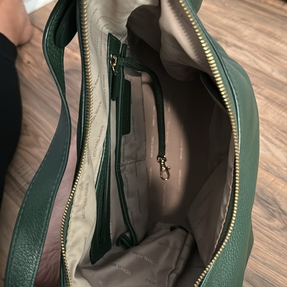 Michael Kors shoulder bag - Picture 3 of 4